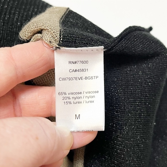 Chaser NWT Lurex Stripe Sweater Medium black gold metallic V neck lightweight - Picture 10 of 11